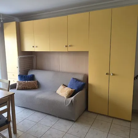 With Pool, Parking, Close To The Appartement Antibes